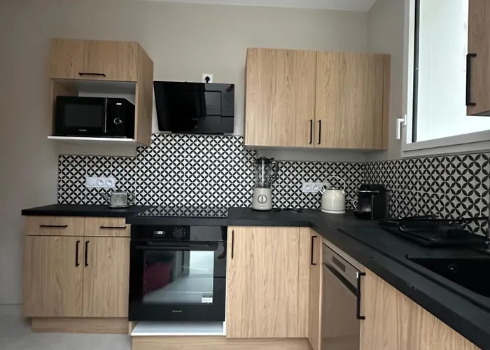 30 M Le Roulis Classee 3 Etoiles, Jolie Maison Entierement Renovee En 2024 וילה